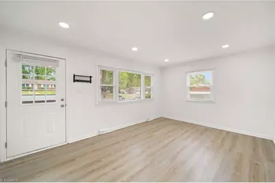 4 Carpenter Court, Greensboro, NC 27403 - Photo 4