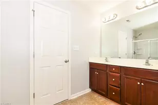 5633 David Christian Pl, Greensboro, NC 27410 - Photo 22