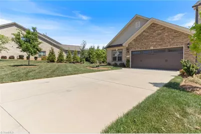 985 Bonanza Lane, Mebane, NC 27302 - Photo 4