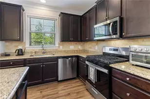 985 Bonanza Ln, Mebane, NC 27302 - Photo 12
