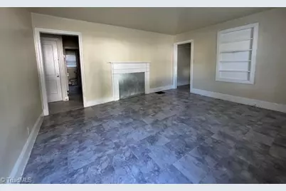 2721 Ivy Avenue, Winston-Salem, NC 27105 - Photo 2