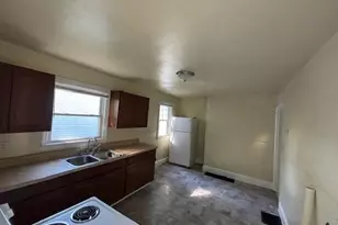 2721 Ivy Ave, Winston-Salem, NC 27105 - Photo 6