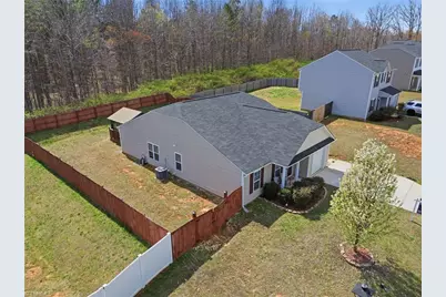 149 Creekstone Court, Lexington, NC 27295 - Photo 2