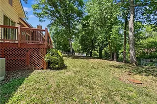 6104 Lindley Woods Dr, Greensboro, NC 27410 - Photo 40