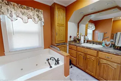 141 New Street, Mount Airy, NC 27030 - Photo 24