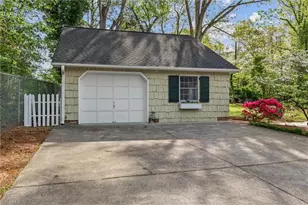 737 Hertford Rd, Winston-Salem, NC 27104 - Photo 32