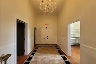 106 N Key St, Pilot Mountain, NC 27041 - Photo 8