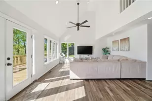 449 Island View Dr, Lexington, NC 27292 - Photo 6