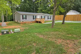 162 Briar Creek Estates, Thomasville, NC 27360 - Photo 2