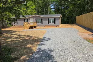 162 Briar Creek Estates, Thomasville, NC 27360 - Photo 1