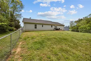 880 Garner St, Mocksville, NC 27028 - Photo 24