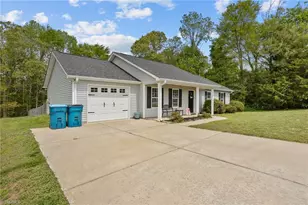 880 Garner St, Mocksville, NC 27028 - Photo 26