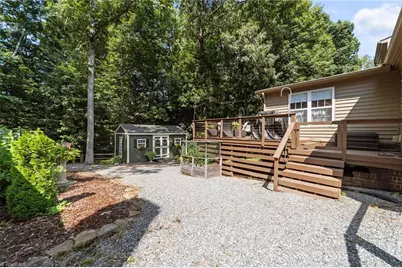 2425 Quaker Landing Road, Greensboro, NC 27455 - Photo 38