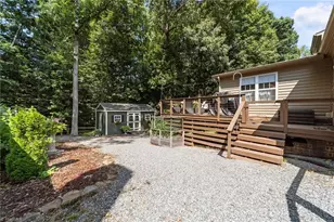 2425 Quaker Landing Rd, Greensboro, NC 27455 - Photo 38