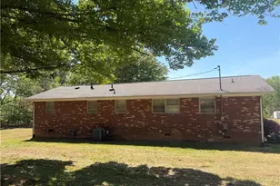 2387 Ashley Loop, Reidsville, NC 27320 - Photo 4