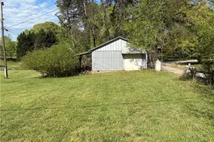 1018 Person St, Eden, NC 27288 - Photo 6