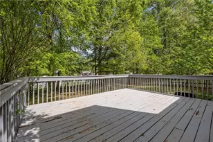 3987 Cherry Tree Dr, Greensboro, NC 27405 - Photo 28
