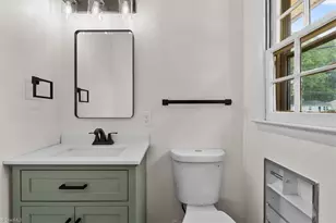 2101 Carpenter St, Greensboro, NC 27403 - Photo 16