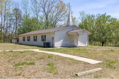 121 Ellis Road, Mayodan, NC 27027 - Photo 2