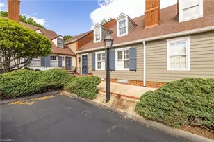 101 N Park Dr, Greensboro, NC 27401 - Photo 32