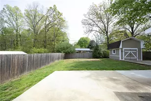 321 Clapp St, Graham, NC 27253 - Photo 28