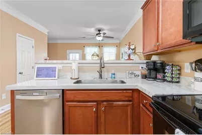 3779 Shadow Ridge Drive, High Point, NC 27265 - Photo 8