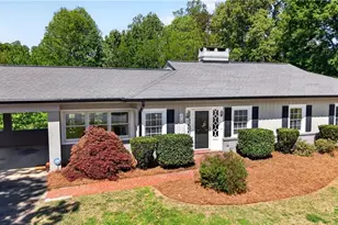 210 Pinedale Dr, Reidsville, NC 27320 - Photo 2