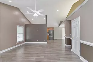 506 S Spruce St, Wilkesboro, NC 28697 - Photo 8