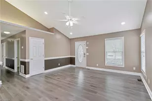 506 S Spruce St, Wilkesboro, NC 28697 - Photo 10