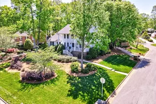 1005 Westminster Dr, Greensboro, NC 27410 - Photo 2