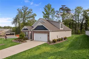 1639 Abberly Pl, Graham, NC 27253 - Photo 36