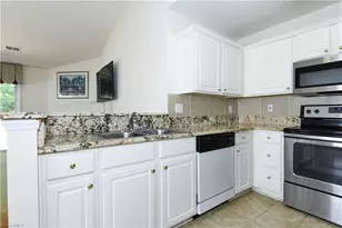 4704 Sedgelane Dr, Greensboro, NC 27407 - Photo 12