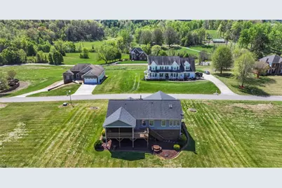 164 Mahogany Court, Wilkesboro, NC 28697 - Photo 2