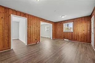 2526 Hyde St, Burlington, NC 27217 - Photo 12