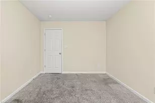 100 Webster Rd, Greensboro, NC 27406 - Photo 28