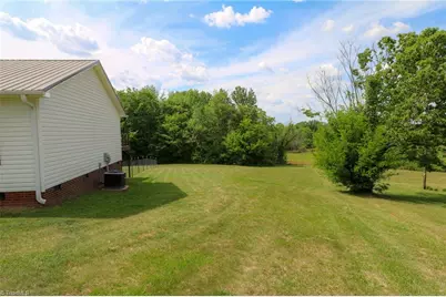 285 Raven Circle, Lexington, NC 27292 - Photo 36