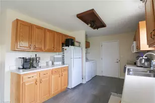 285 Raven Cir, Lexington, NC 27292 - Photo 10