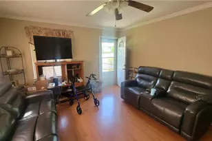 2215 Bertie St, Greensboro, NC 27403 - Photo 4