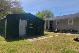 2215 Bertie St, Greensboro, NC 27403 - Photo 14