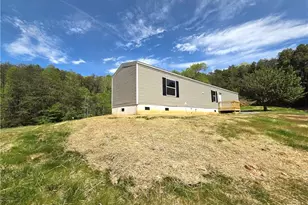 2195 Lynchburg Rd, Westfield, NC 27053 - Photo 2