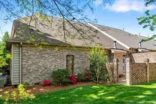 8 Blakeney Pl, Greensboro, NC 27408 - Photo 48