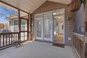 223 Misty Waters Ln, Jamestown, NC 27282 - Photo 36