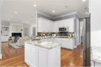 1018 Lochshire Drive, Burlington, NC 27215 - Photo 4