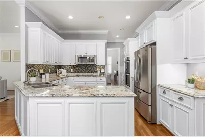 1018 Lochshire Drive, Burlington, NC 27215 - Photo 18