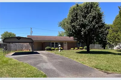 143 Jenny Lane, Pilot Mountain, NC 27041 - Photo 2