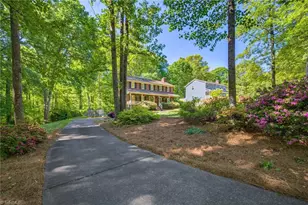 240 Lilac Dr, Kernersville, NC 27284 - Photo 4