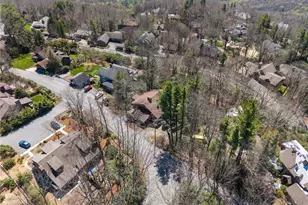 334 Chestnut Cir, Blowing Rock, NC 28605 - Photo 46