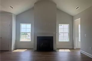 2811 Berwick Vly Dr, Winston-Salem, NC 27127 - Photo 4
