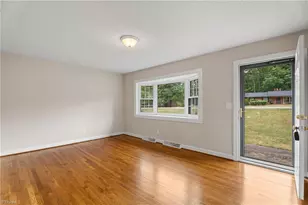 115 Vista Way Dr, Kernersville, NC 27284 - Photo 4