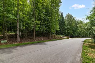 501 W Poplar Ridge Ct, Greensboro, NC 27455 - Photo 6